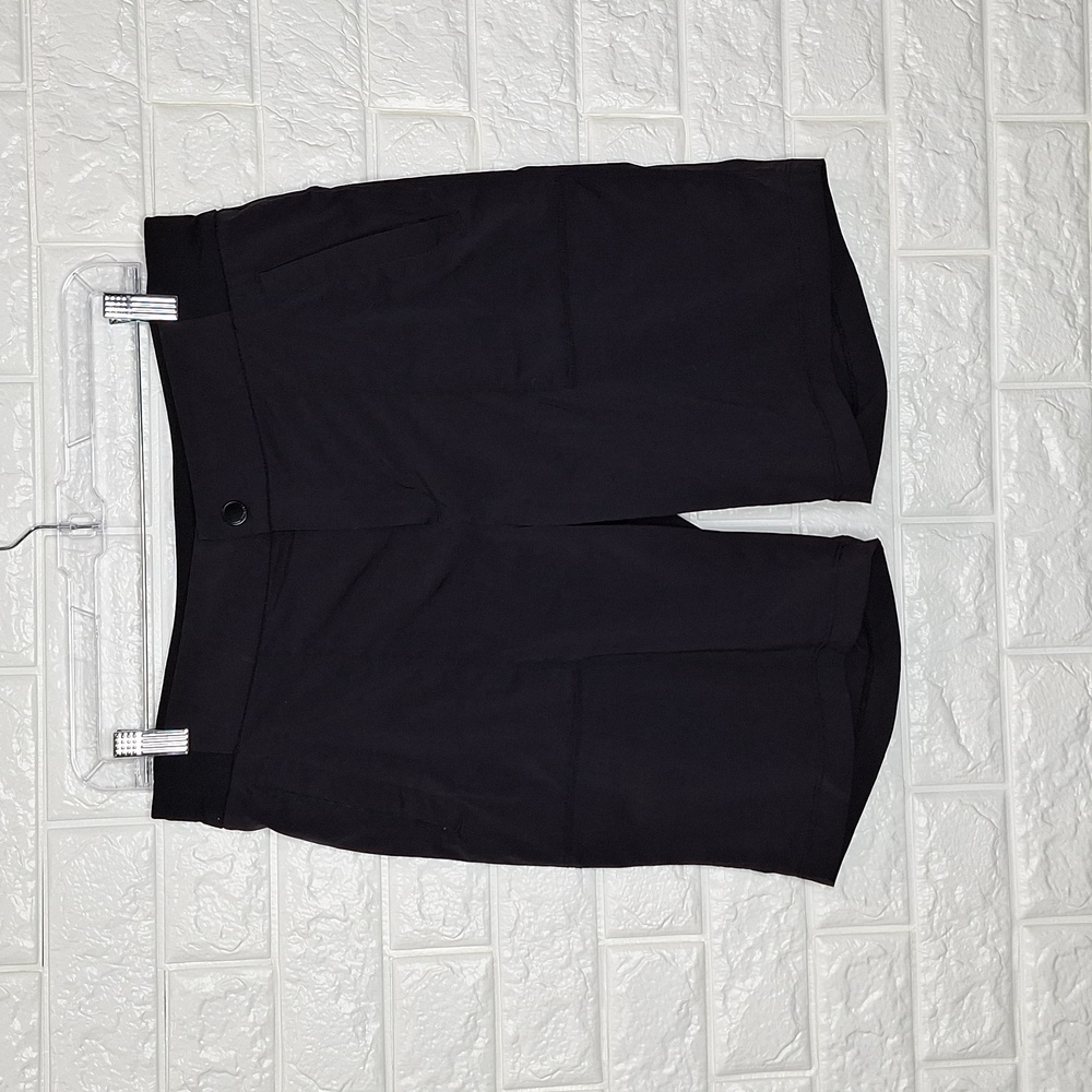 ATHLETA Black 9" Inseam Hiking Shorts